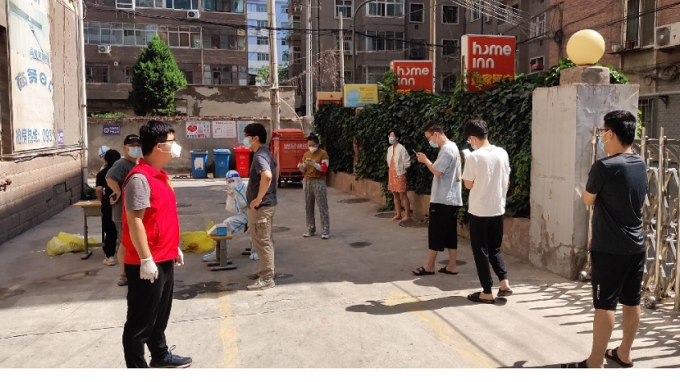 志愿者風(fēng)采：勇于擔(dān)當赴一線  甘于奉獻抗疫情